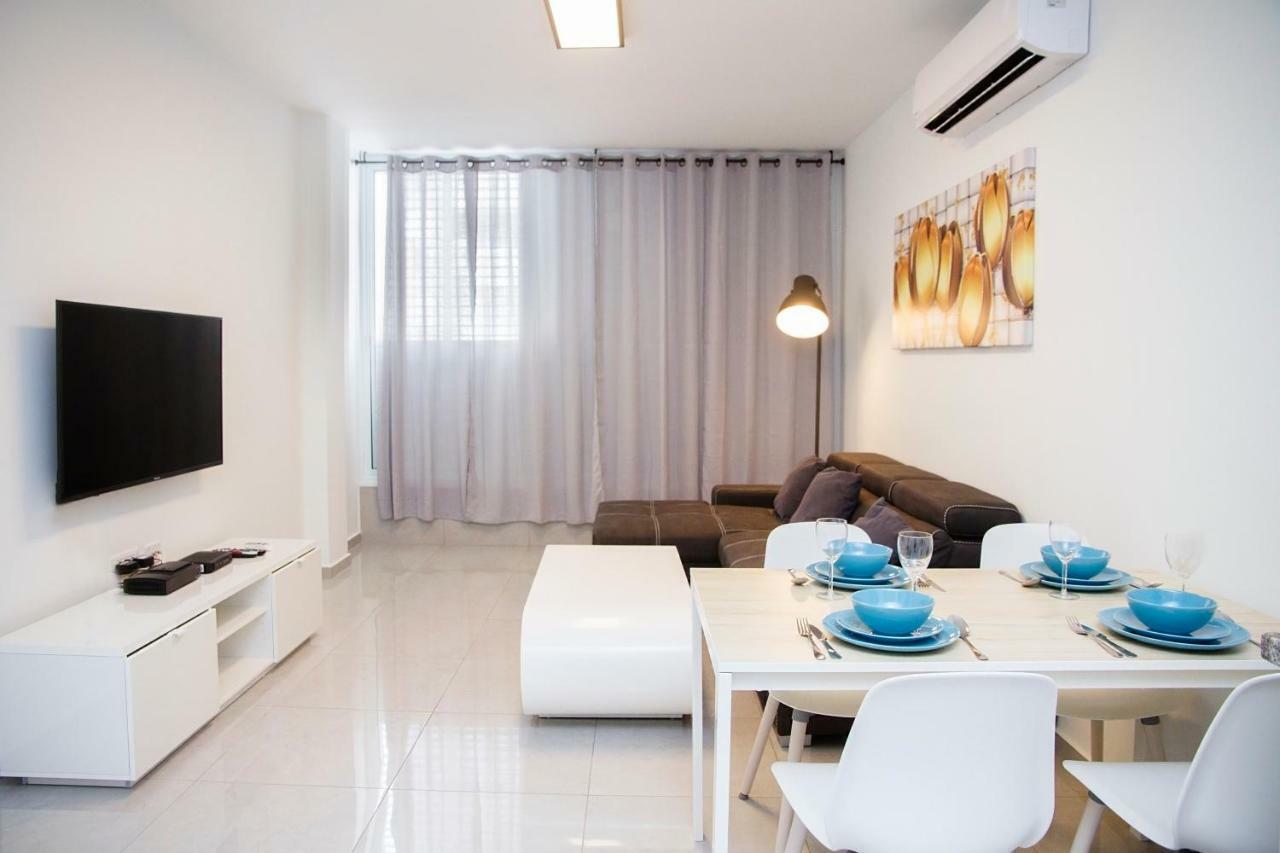 Apartments4You Maya Бат-Ям Екстер'єр фото